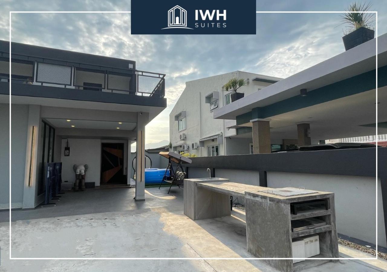 19a For 12pax 6 Carpark With Bbq By Iwh Vila Ipoh
